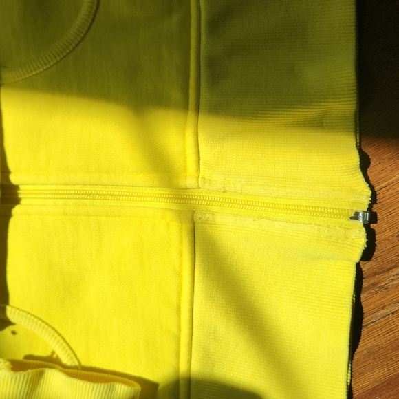 Lululemon Scuba Hoodie - Picture 4 of 4